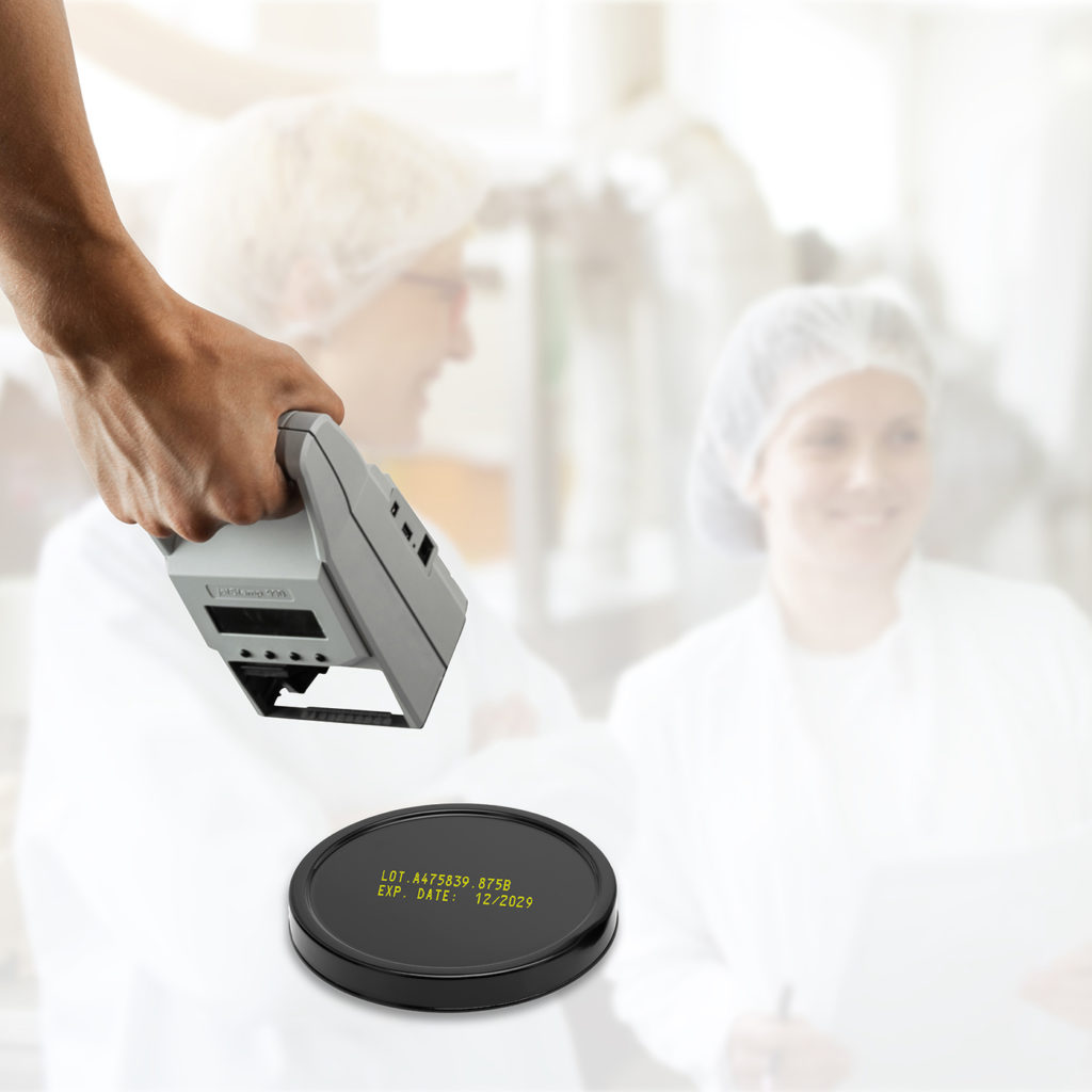 REINER_990-Metall-Deckel-schwarz_HG_1.jpg-28197-1024x1024